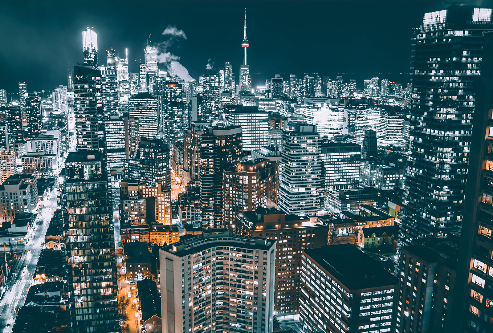 Toronto skyline at night